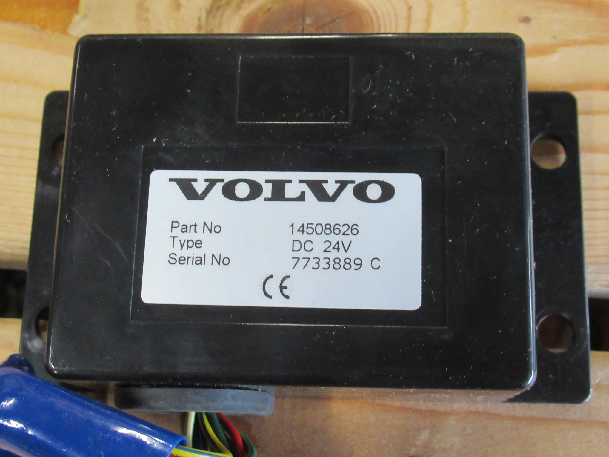 Volvo 14508626 - Ruitenwisser relais