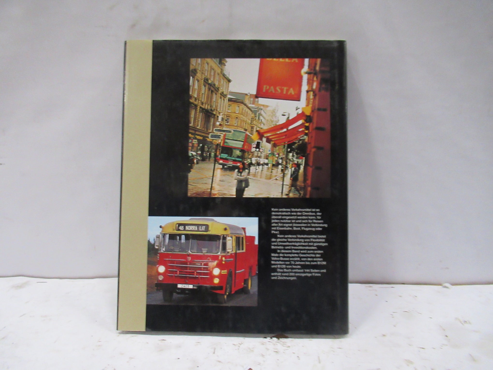 Volvo - Busse. einst und jetzt 1928 - 2001 - boek