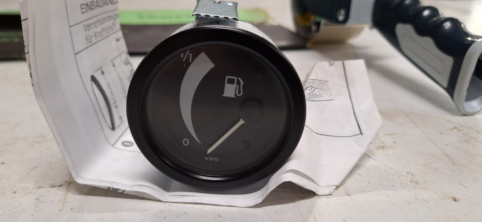 Brandstofmeter - VDO - 60/24V