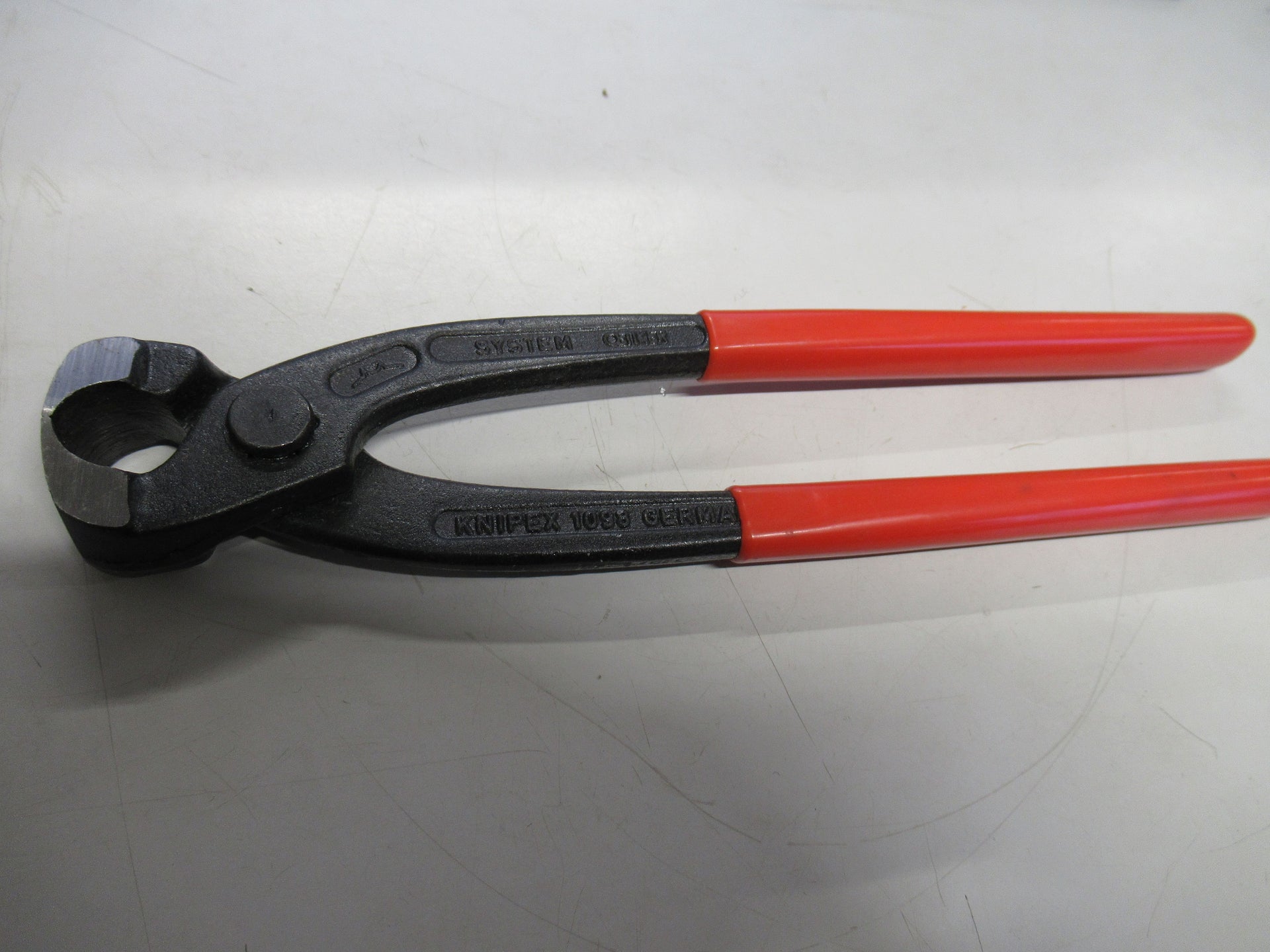 Knipex 1098 moniertang met kunststof bekleed